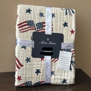 Brooks Brothers Americana Tablecloth 60”x 84” July 4th Flag Stars Stripes New